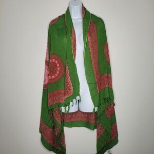 Green red boho print fringe shawl wrap scarf artsy bold flower hippie